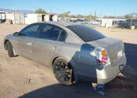 2005 Nissan Altima 2.5 S z USA, uszkodzony, nr VIN 1N4AL11D35N468999